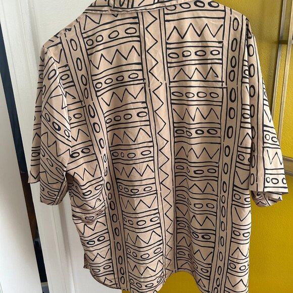 Vintage Button Down w/ Geometric Pattern - Picture 3 of 3